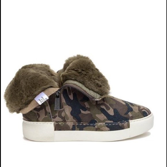 J/SLIDES Victory Camouflage Platform Suede Zip Sides Sneaker Boots - Picture 1 of 7
